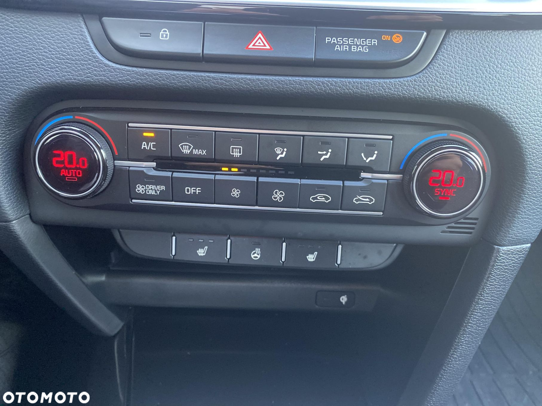Kia XCeed - 16