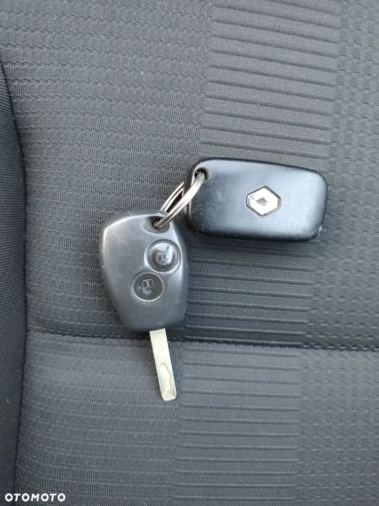 Renault Clio 1.2 16V 75 Dynamique - 39