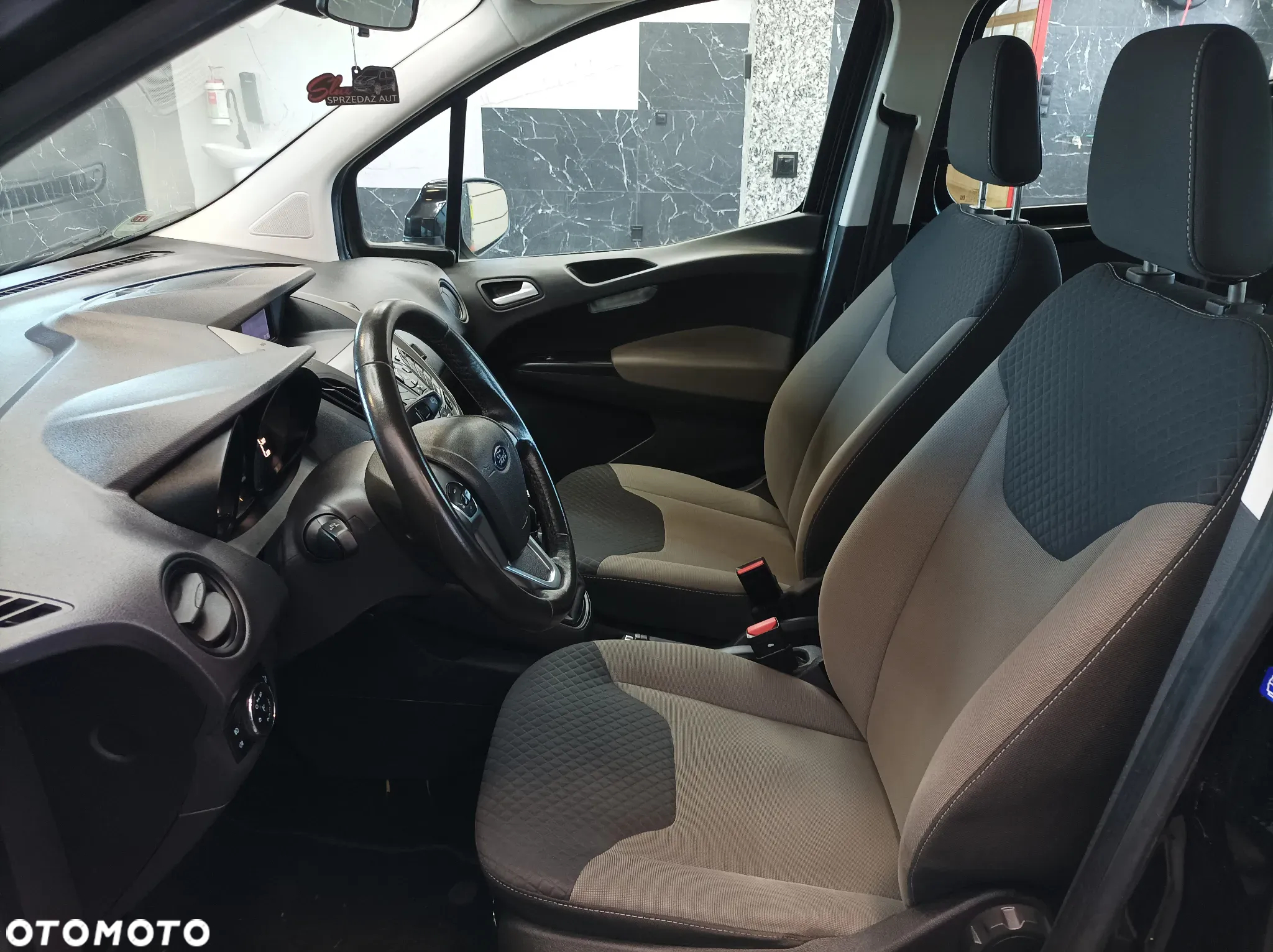 Ford Transit Courier S&S Trend - 12