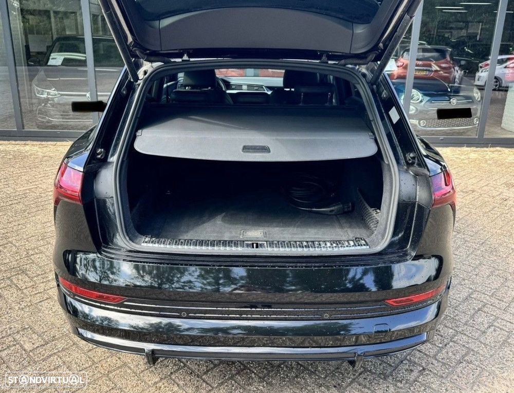 Audi e-tron 50 quattro S line - 14