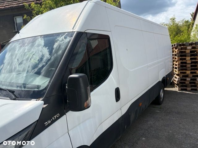 Iveco 35S17 - 4