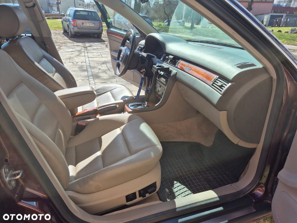 Audi A6 Avant 2.8 30V Quattro - 6