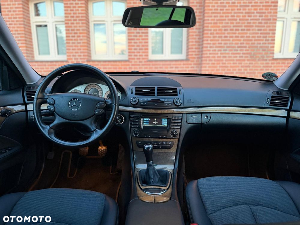 Mercedes-Benz Klasa E 200 Kompressor Avantgarde - 5