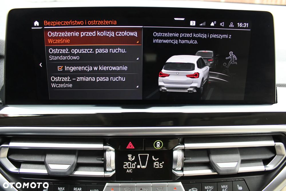 BMW X3 xDrive20i - 36