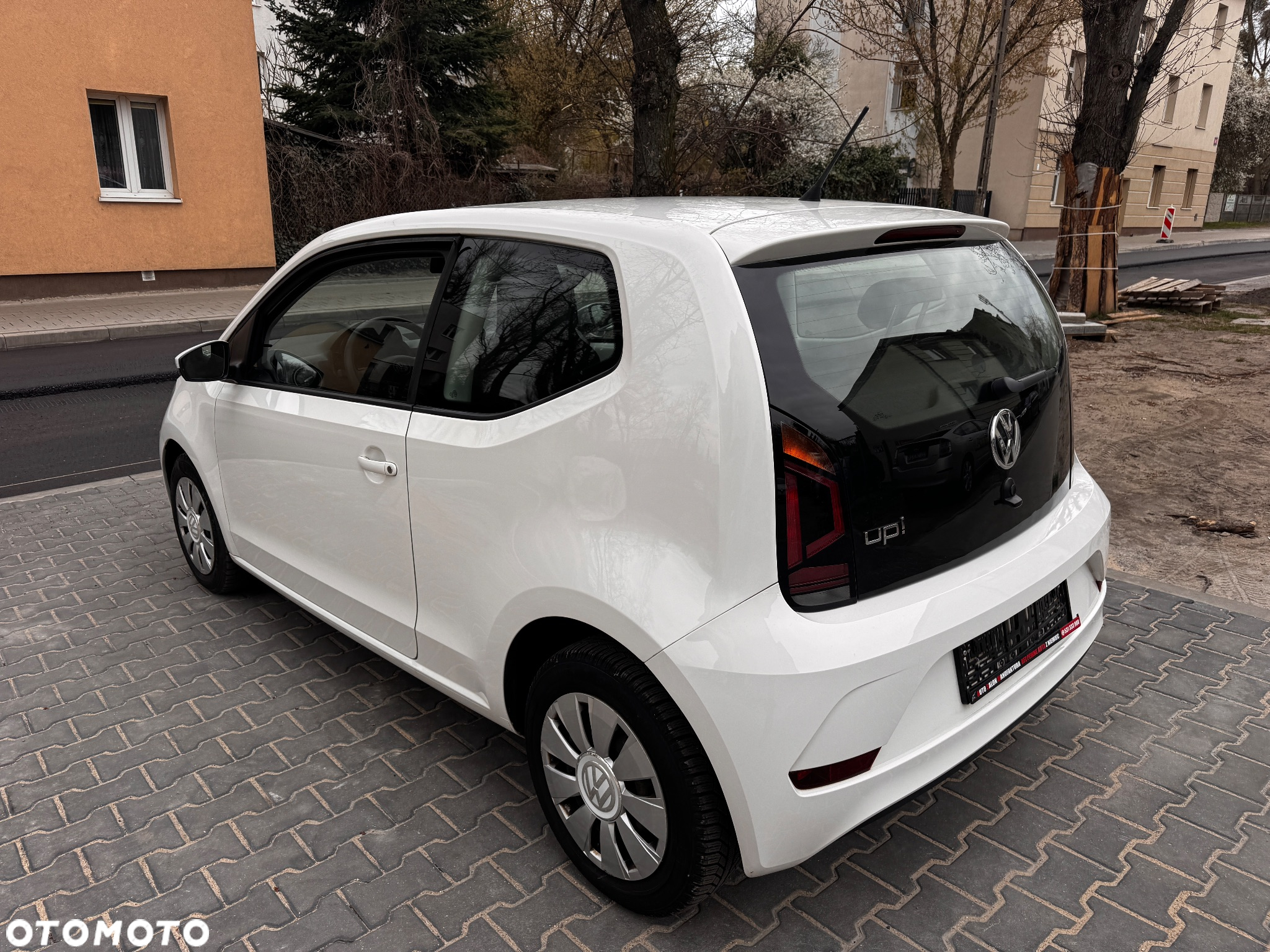 Volkswagen up! 1.0 high CityLine - 11