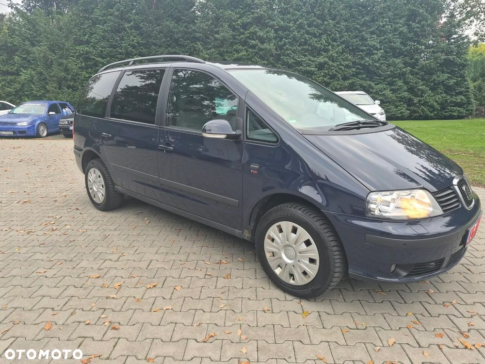 Seat Alhambra 2009 photo 3