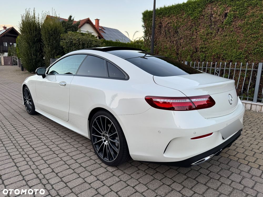 Mercedes-Benz Klasa E - 4