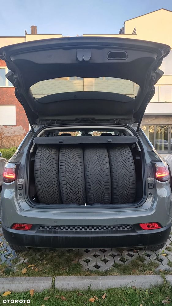 Jeep Compass 1.3 TMair Limited FWD S&S DDCT - 8