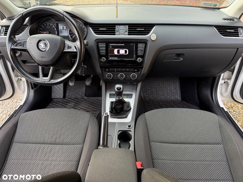 Skoda Octavia 1.6 TDI Edition - 13