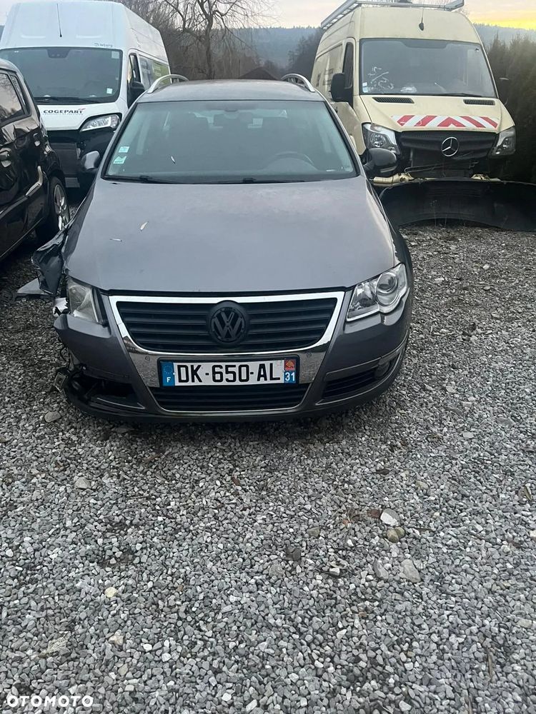 Volkswagen Passat 2.0 TDI DPF BlueMotion Technology Comfortline - 2