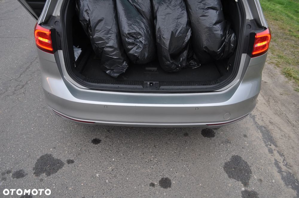 Volkswagen Passat 1.6 TDI (BlueMotion Technology) DSG Comfortline - 18