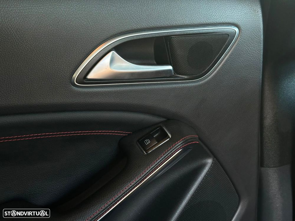 Mercedes-Benz A 180 d AMG Line Aut. - 12