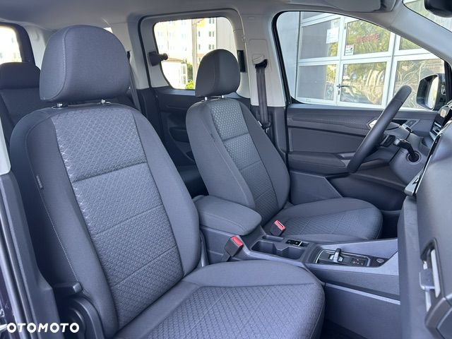 Ford Tourneo Connect 1.5 EcoBoost Titanium - 23