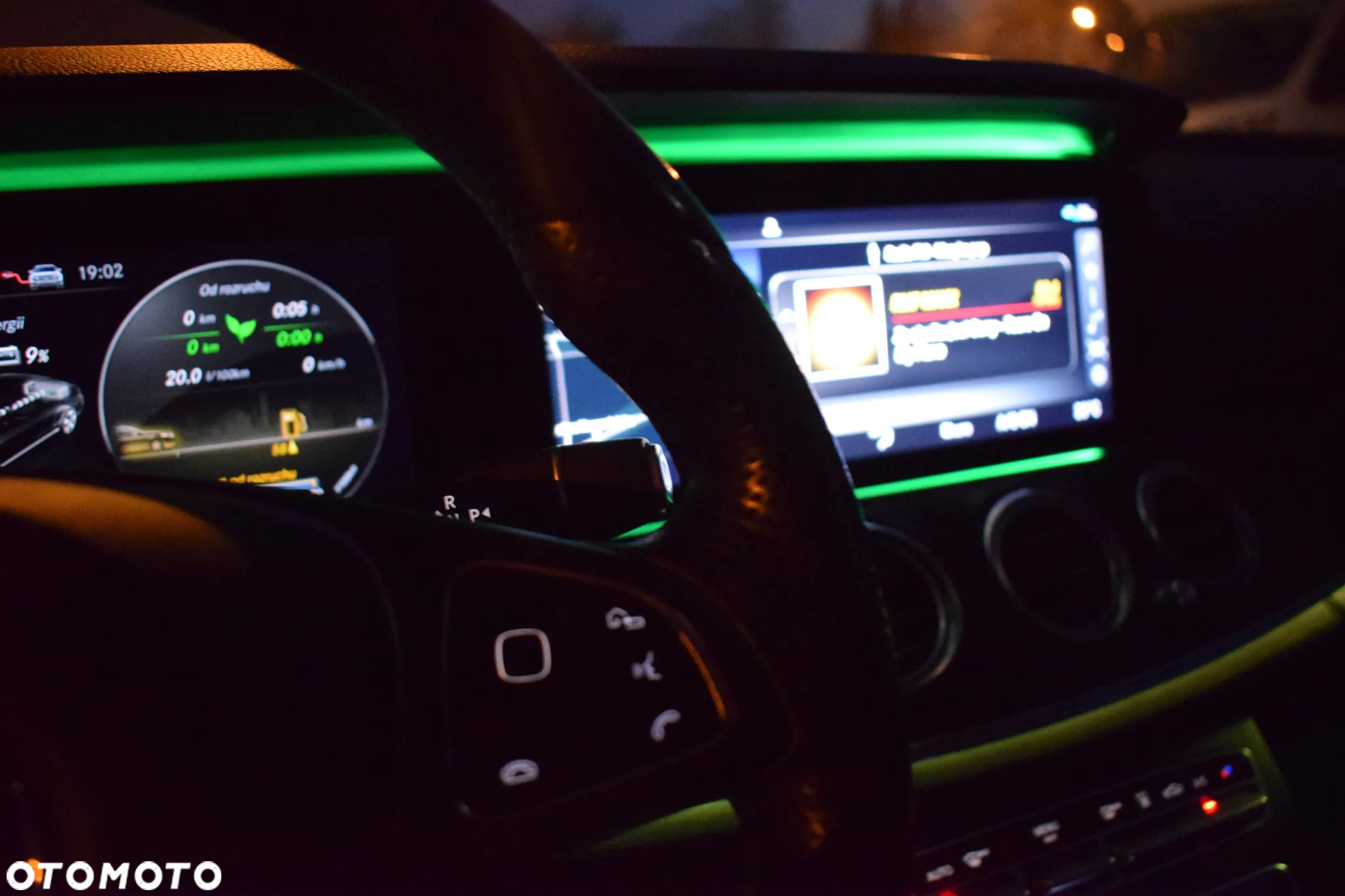 Mercedes-Benz Klasa E ver-350e-9g--tronic-avantgarde - 39