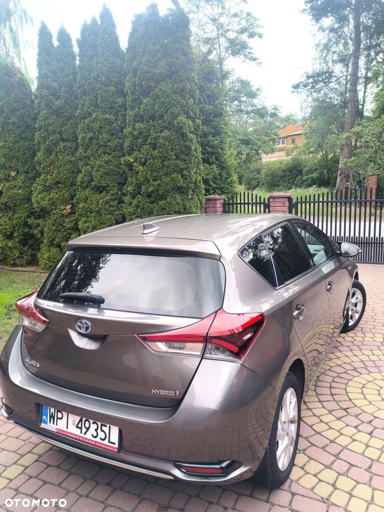 Toyota Auris Hybrid 135 Prestige - 7