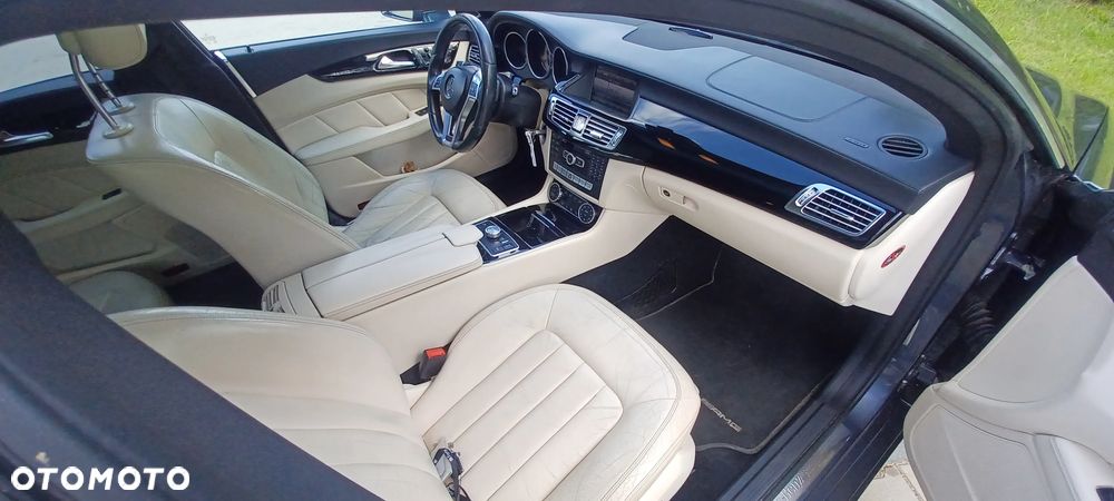 Mercedes-Benz CLS 350 CDI DPF BlueEFFICIENCY 7G-T - 21