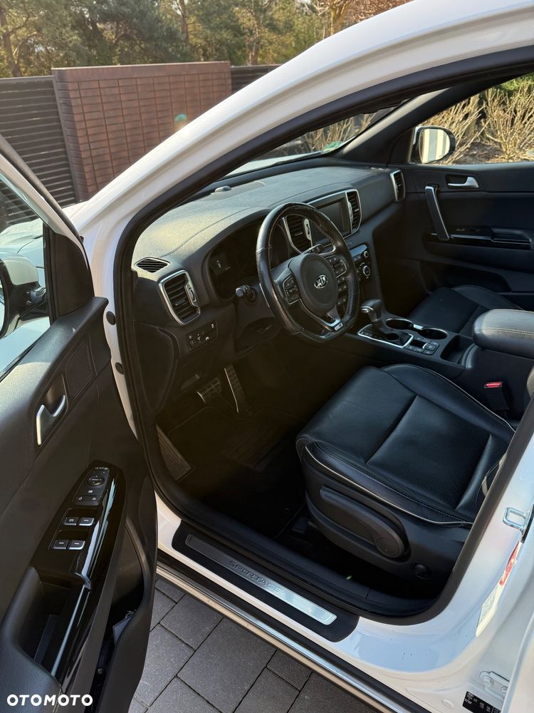Kia Sportage 1.6 T-GDI AWD DCT GT LINE - 9