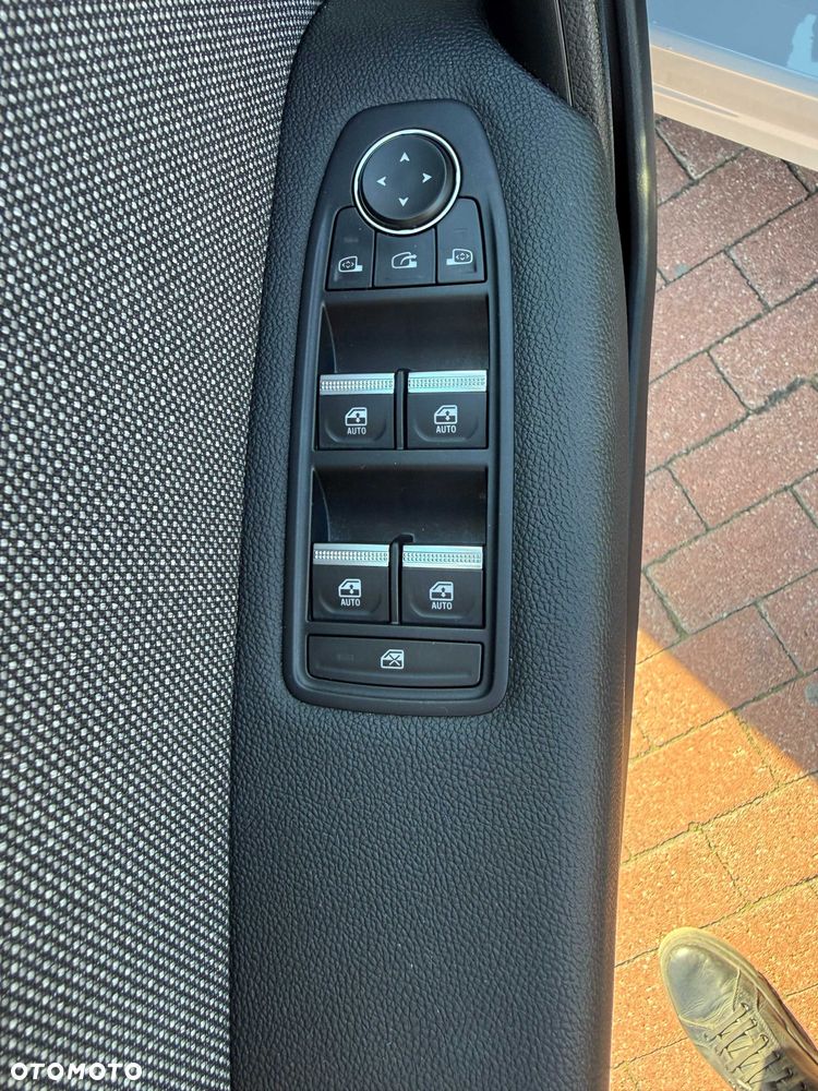 Renault Captur - 14