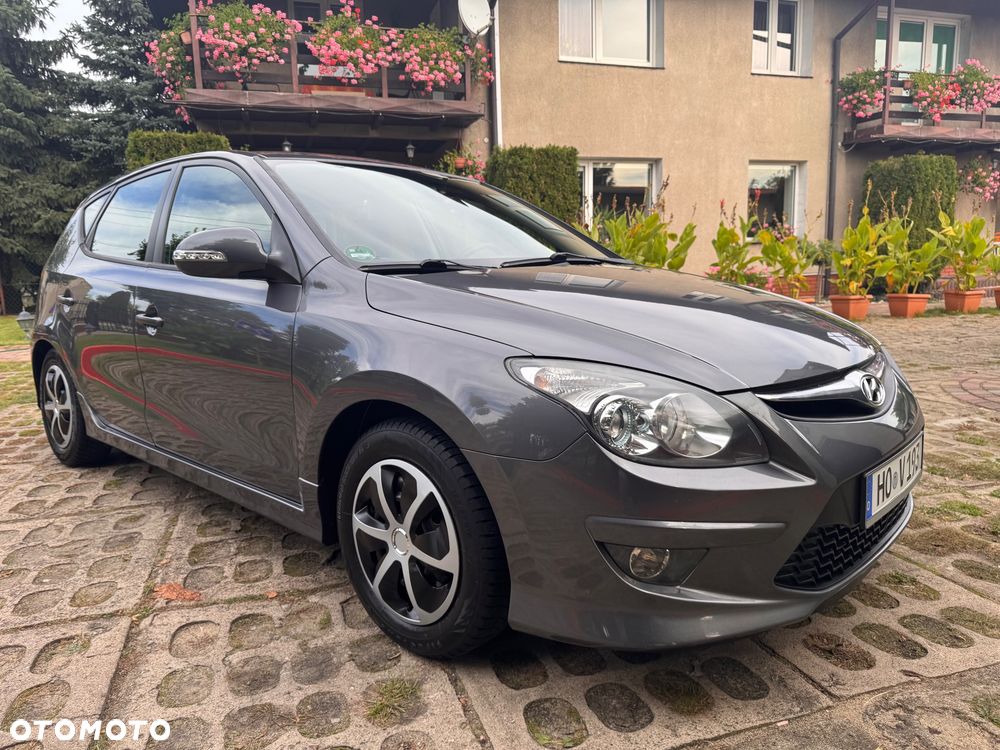 Hyundai i30 1.4 Blue Comfort - 26
