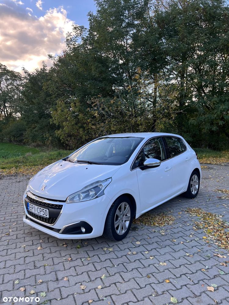 Peugeot 208 e-HDi 115 Stop&Start Allure - 4