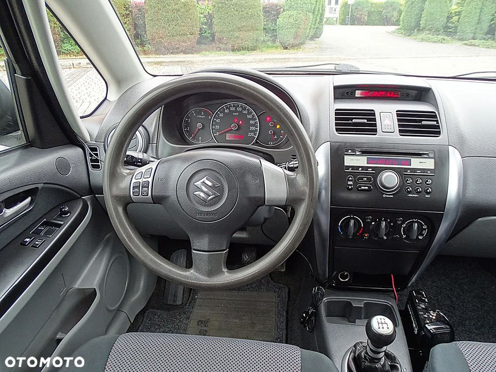 Suzuki SX4 - 26