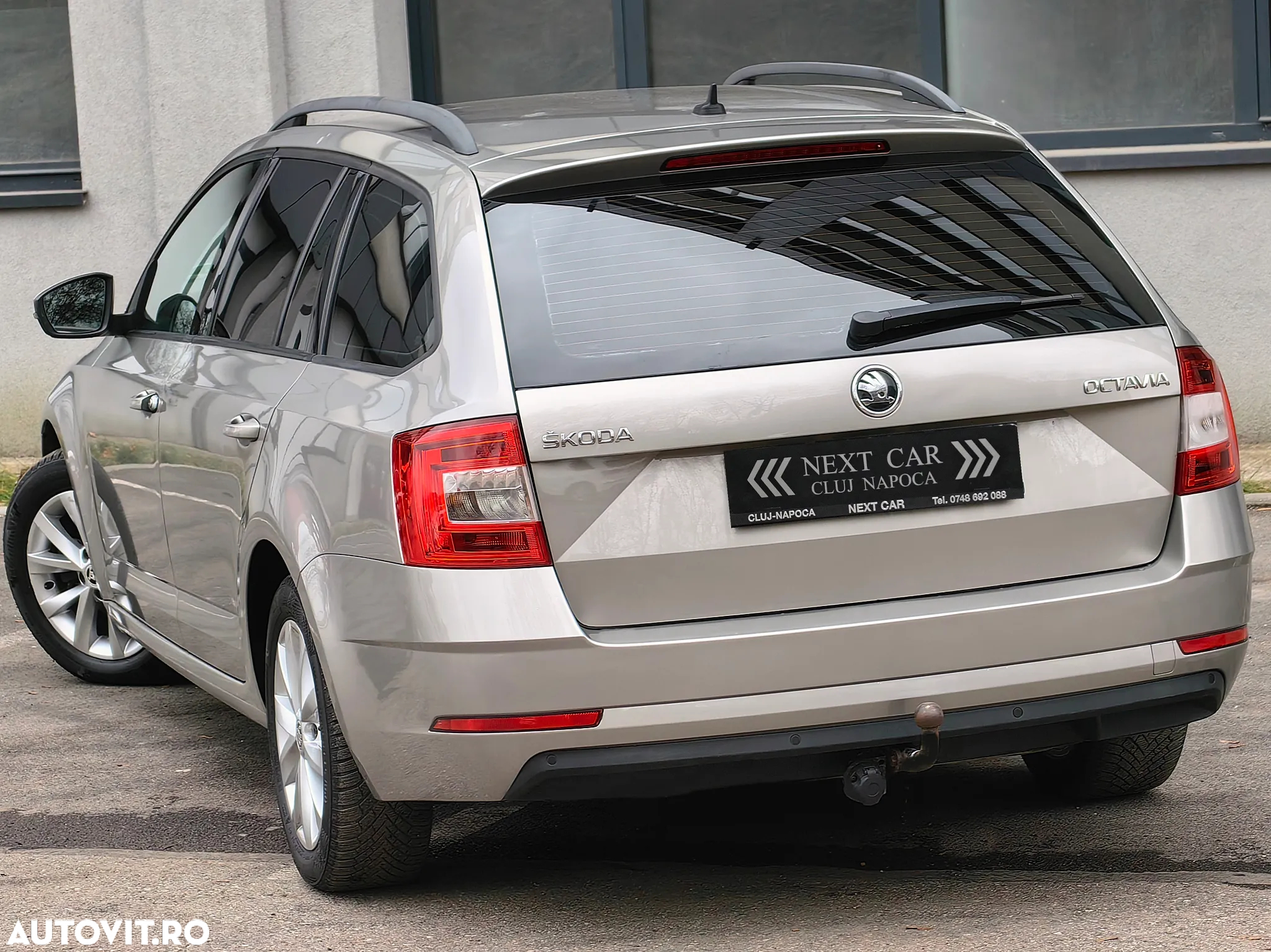 Skoda Octavia 1.6 TDI DSG Soleil - 5