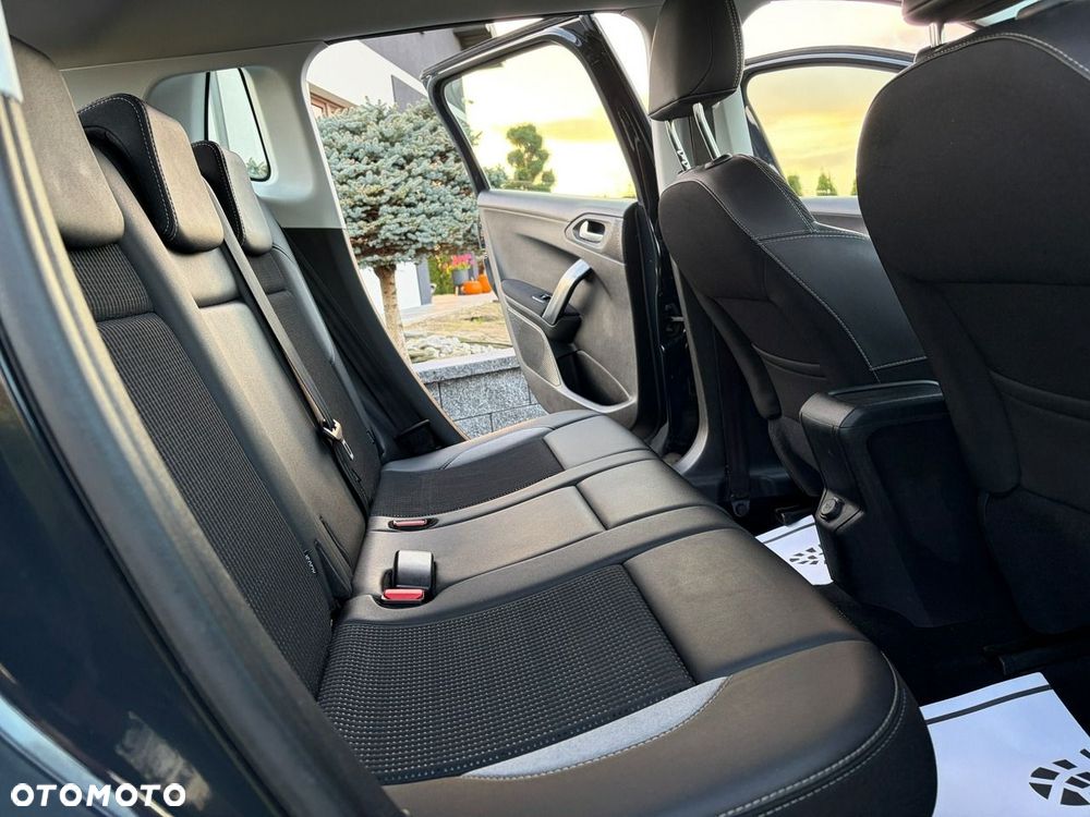 Peugeot 2008 - 39