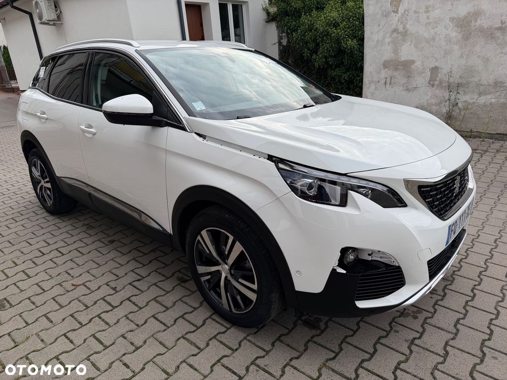 Peugeot 3008 PureTech 130 Stop & Start GPF EAT8 Allure - 23