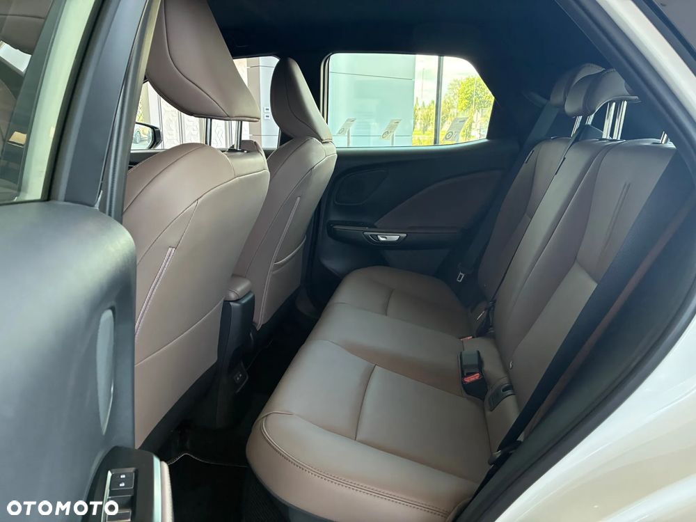 Lexus LBX 1.5 Hybrid Elegant - 12