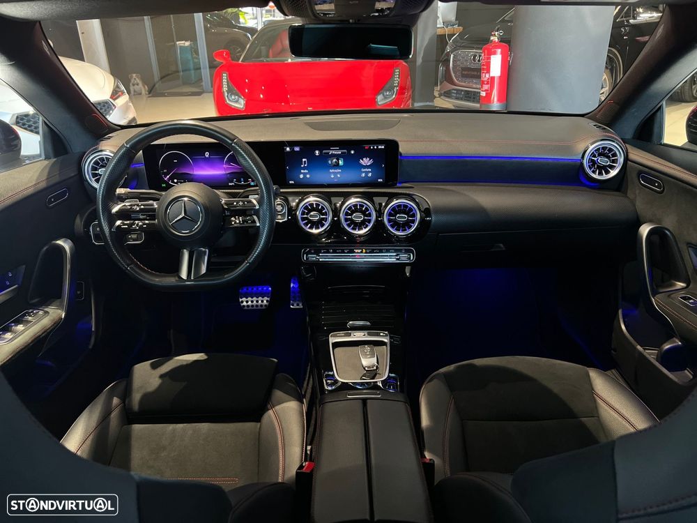 Mercedes-Benz CLA 180 d Shooting Brake AMG Line Aut. - 17