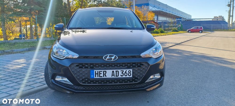 Hyundai I20 2017 photo 2