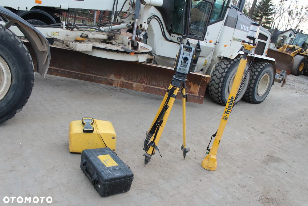 Volvo Równiarka G 946 B - 4