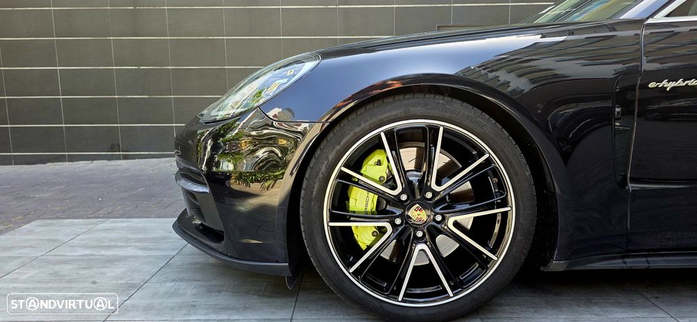 Porsche Panamera Sport Turismo 4 E-Hybrid Platinum Edition - 11