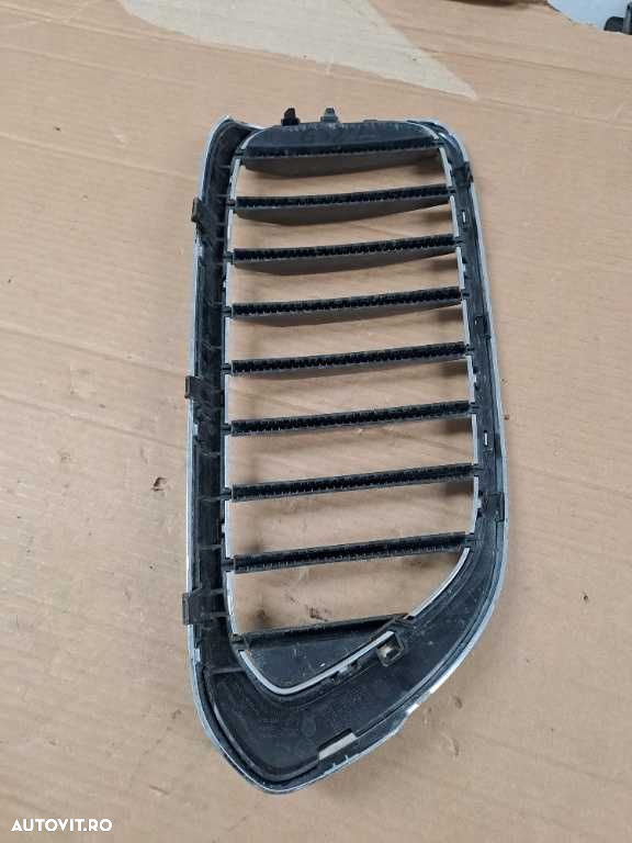 Grila stanga originala Bmw seria 6 G32 cod 51137412421 - 3