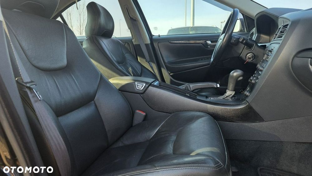 Volvo S60 - 14