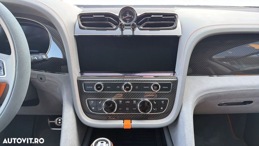 Bentley Bentayga - 10