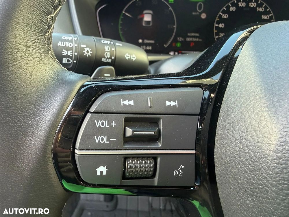 Honda Civic 2.0 e:HEV E-CVT Sport - 12