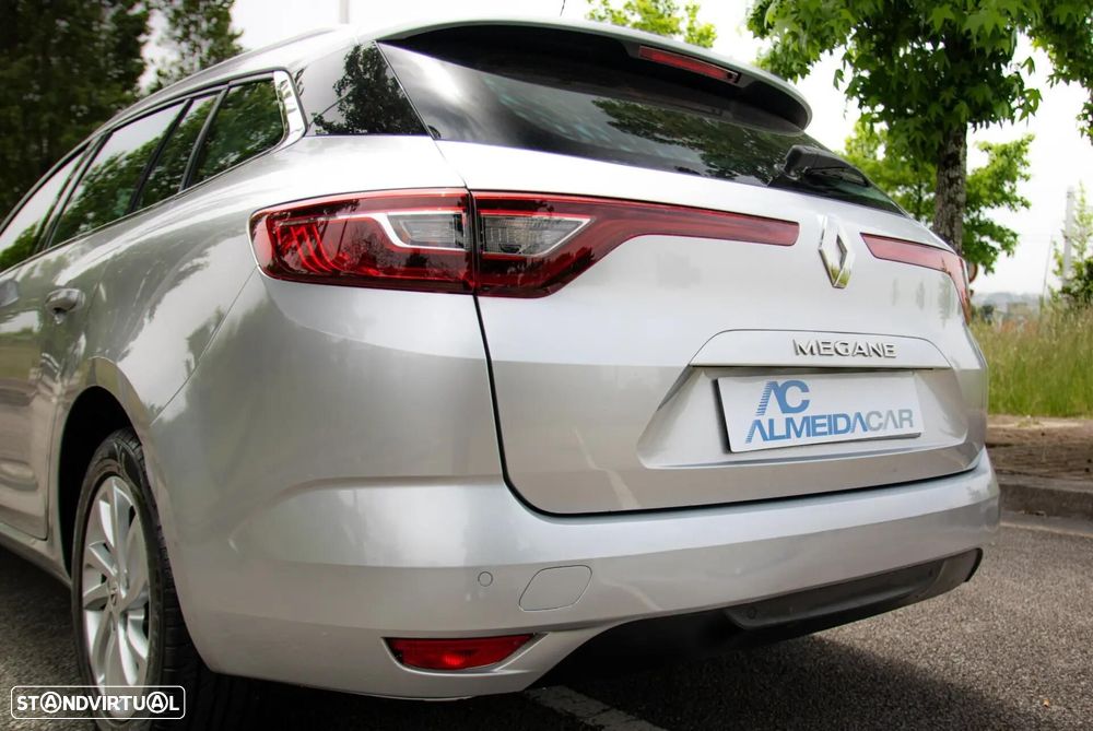 Renault Mégane Sport Tourer BLUE dCi 115 EDC BUSINESS EDITION - 44
