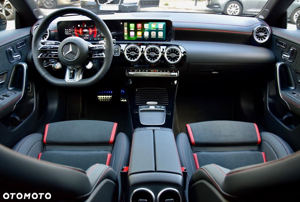 Mercedes-Benz CLA AMG 35 4-Matic 7G-DCT - 7