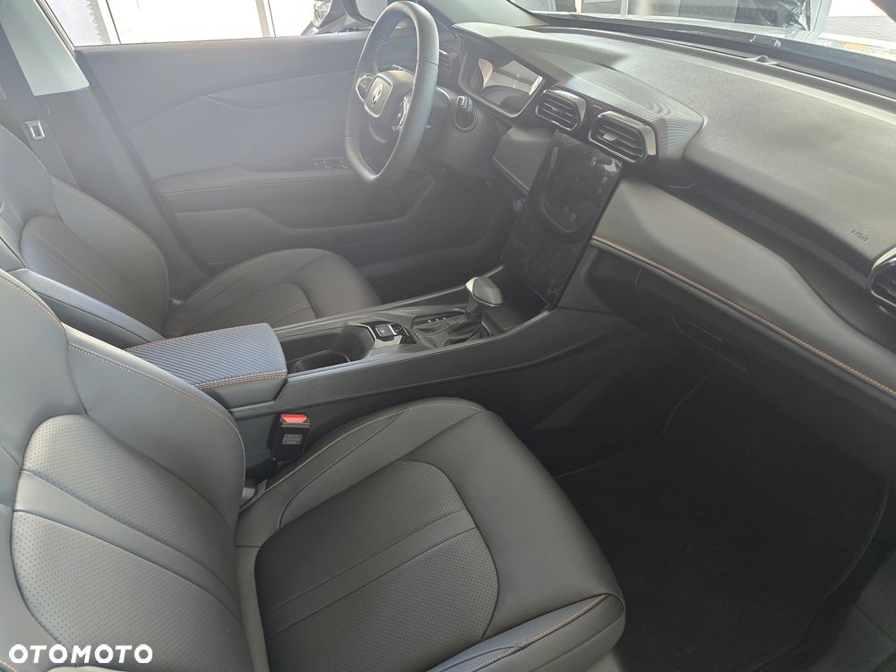 Dongfeng Shine - 8
