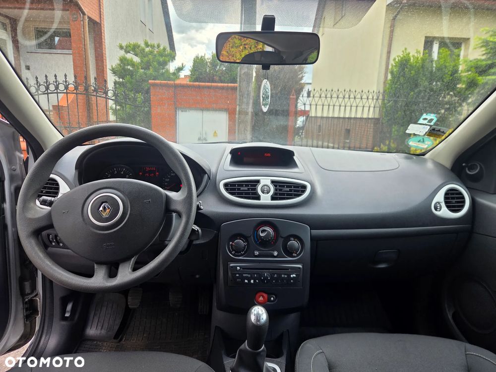 Renault Clio - 13
