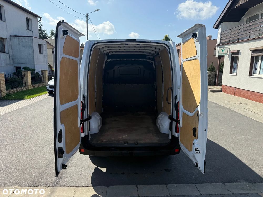 Renault Master - 11