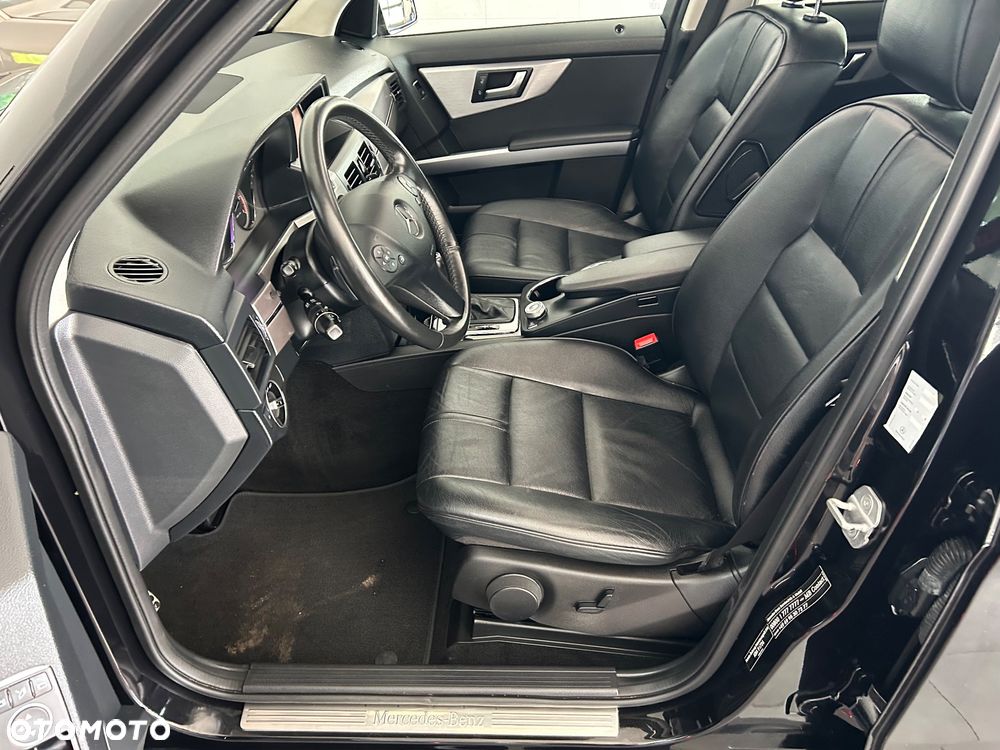 Mercedes-Benz GLK 350 CDI DPF 4Matic 7G-TRONIC SPORT EDITION - 17