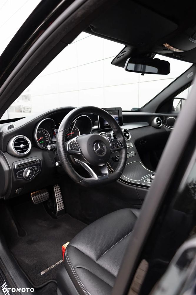 Mercedes-Benz Klasa C 200 4-Matic 9G-TRONIC - 10