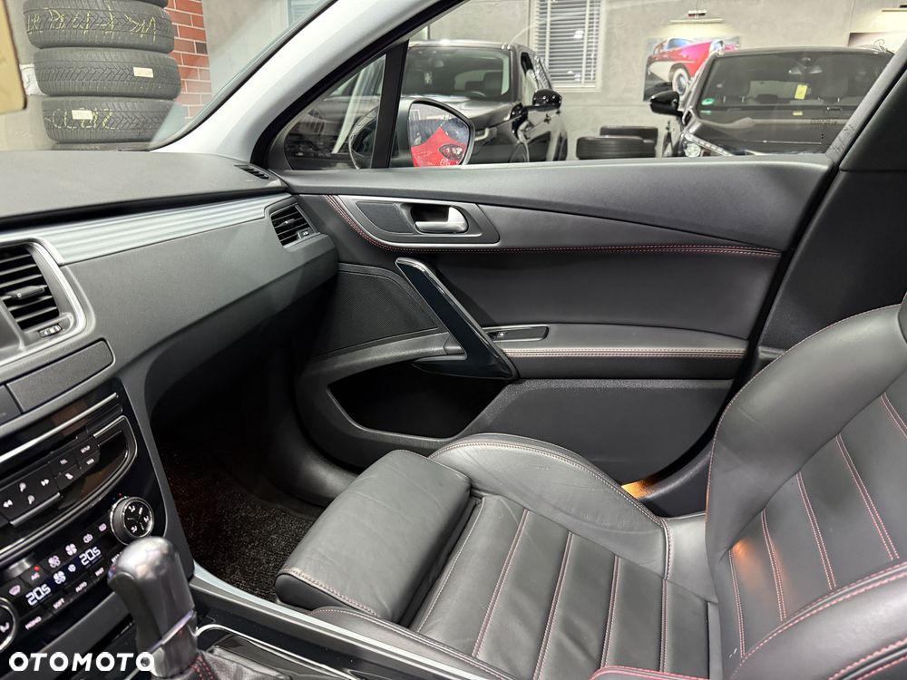 Peugeot 508 BlueHDi 180 EAT6 Stop&Start GT - 29