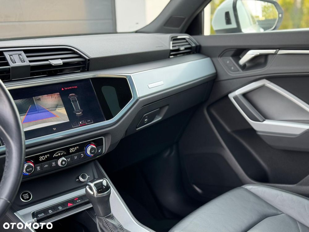 Audi Q3 45 TFSI Quattro S tronic S line - 32