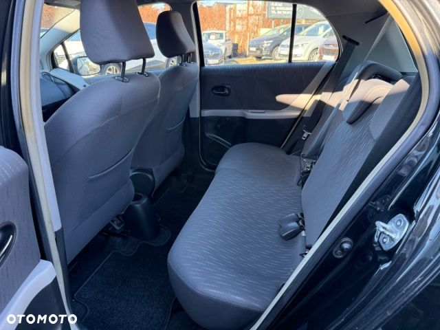 Toyota Yaris - 20