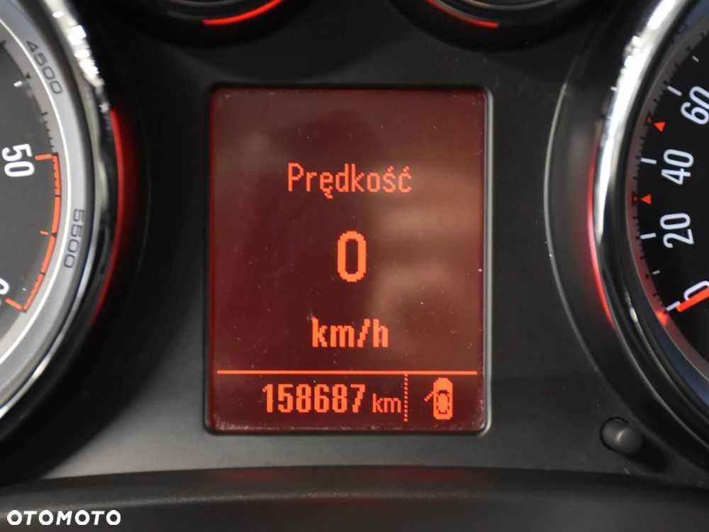 Opel Astra 1.7 CDTI Cosmo - 19