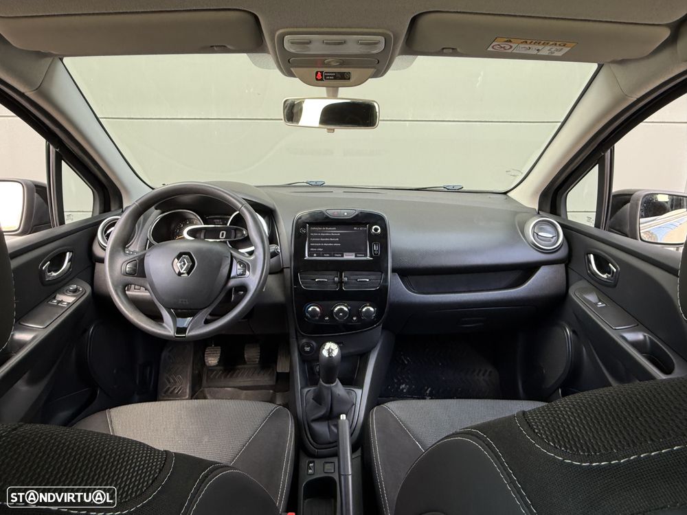 Renault Clio Sport Tourer - 23