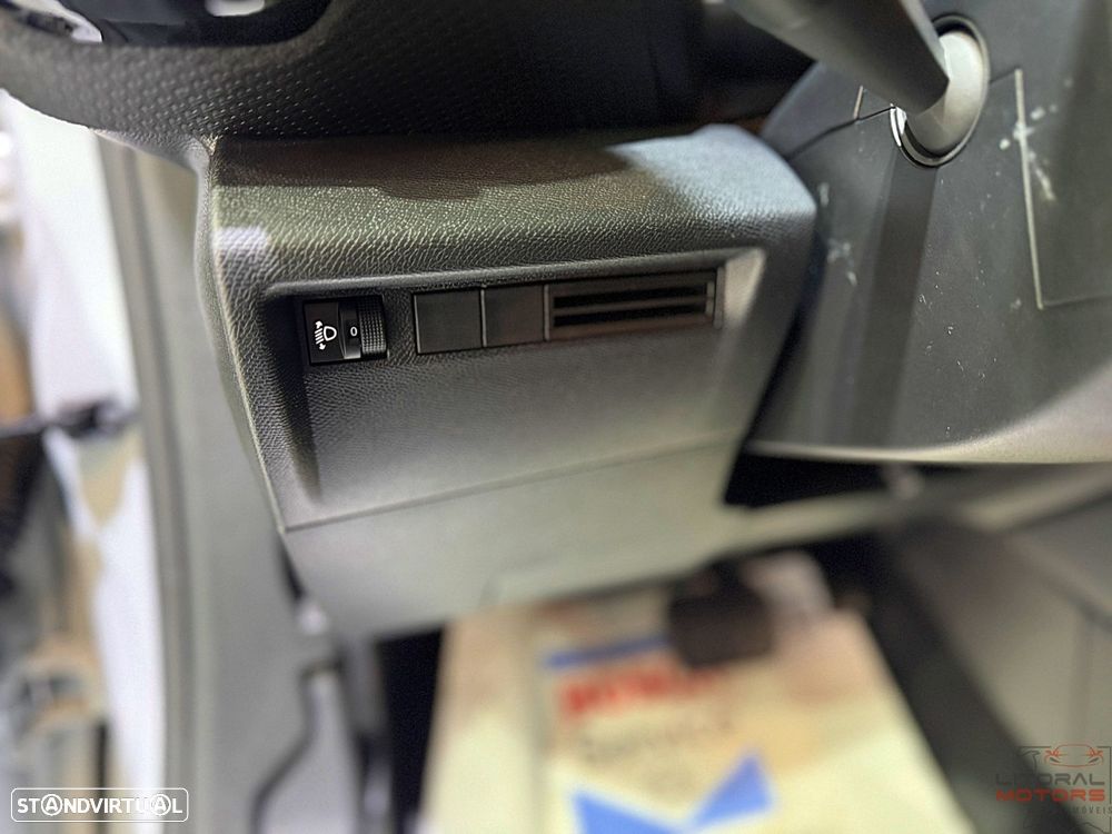 Citroën C4 1.2 Hybrid Plus e-DSC6 - 18